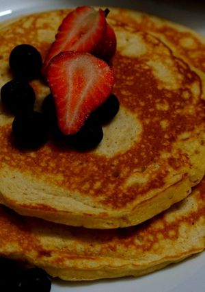 A picture of American Buttermilk pancakes.