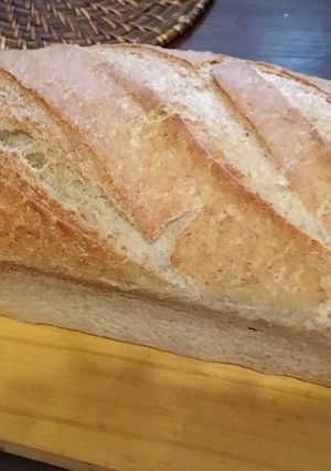 Una foto de Pan de trigo blanco y masa madre de centeno