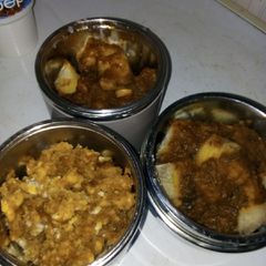 A picture of Yam and stew.