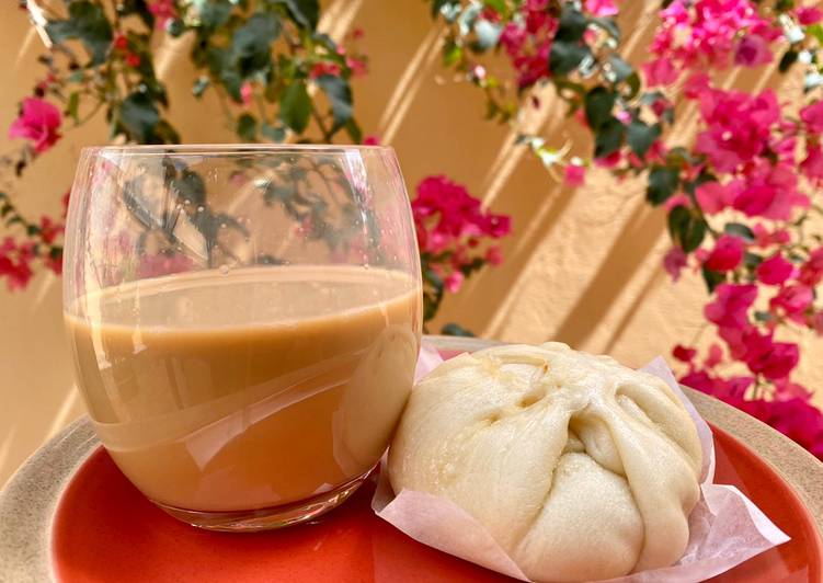 Pork buns (biapong/ bak pao)