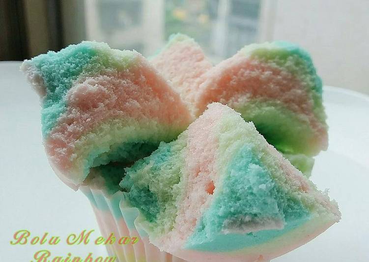 Bolu Mekar Rainbow