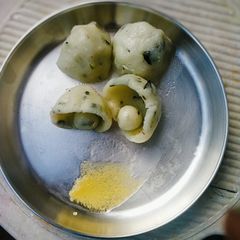 A picture of Unstuffed rice momos.