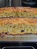 Budín de peras, kiwi y pasas