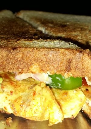A picture of Bread Omelette Sandwich.