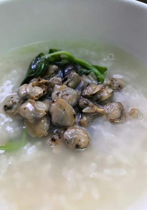 Hình của món Cháo hến.