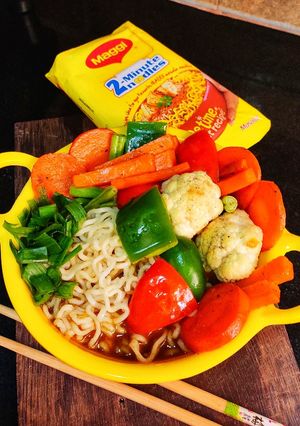 ম্যাগি রেমন নুডলস (Maggi ramen noodles recipe in Bengali) রেসিপির প্রধান ছবি