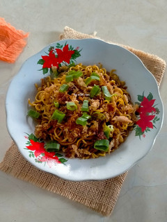 Foto resep Mie Goreng Pedas Manis Ekomomis (ala gacoan)