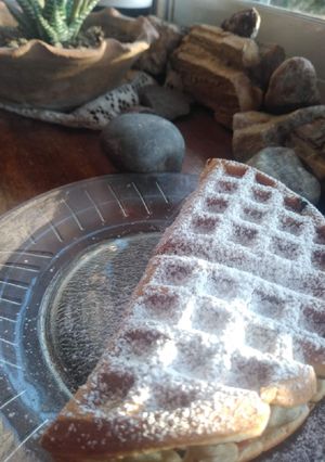 Una foto de Wafles con dulce de leche