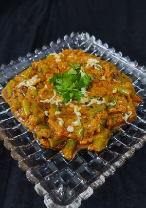 ફ્રેન્ચ બીન્સ કરી (French Beans Curry Recipe In Gujarati) રેસીપી મુખ્ય ફોટો