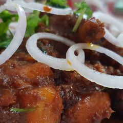 A picture of Chicken lotpot.