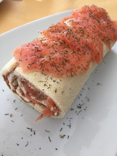 Una foto de Rollo de Salmón y queso philadelphia