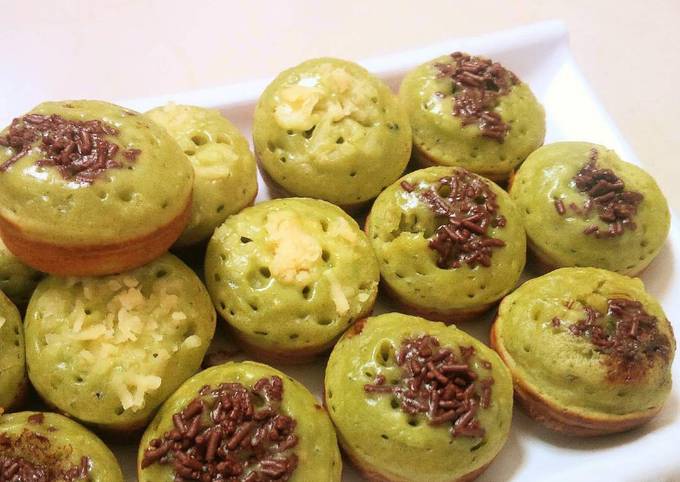Kue Cubit Green Tea
