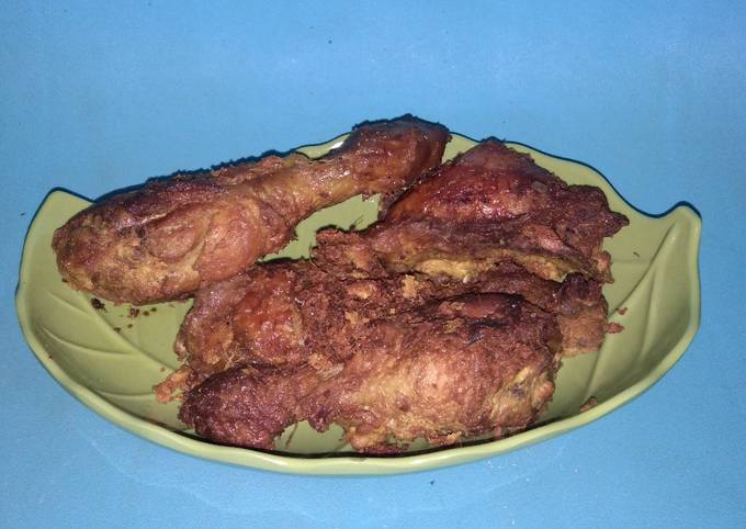 Ayam goreng ungkep telur