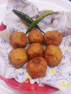 चटपटे आलू बम Chatpata Aloo balls recipe in hindi रेसिपी मुख्य फोटो