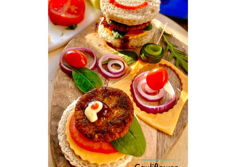 Recipe of Homemade Cauliflower Burger  #NEWYEARNEWYOU