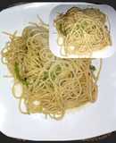 Spaghetti con zucchini...🥒🍜🍜