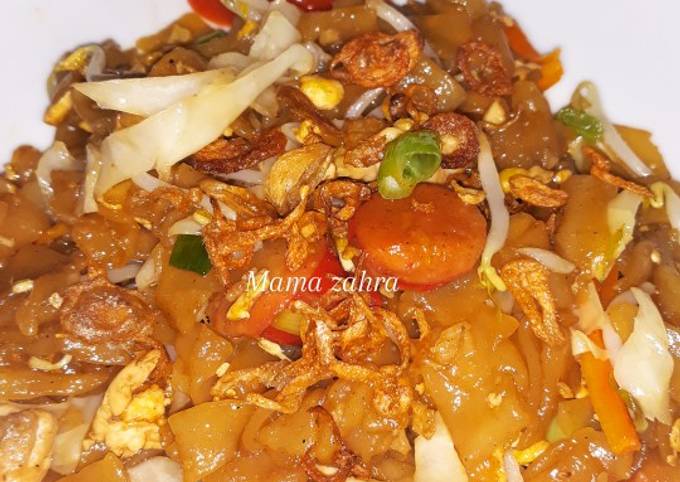 Langkah Mudah Resep Kwetiau Goreng Yang Bikin Ngiler Anti Gagal Cara Bunda Kumpulan Resep Masakan