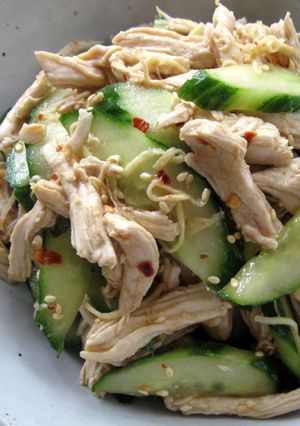 A picture of Chicken Cucumber Salad.