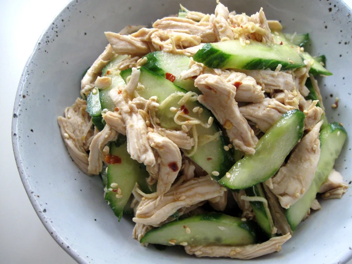 Easy Steps to Prepare Recipe Chicken Cucumber Salad that is So Delicious, Addictive}
