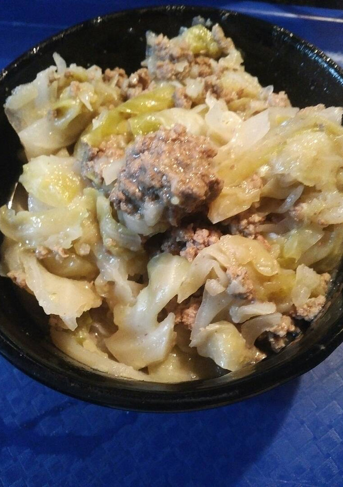 A picture of Cabbage And Beef.