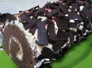 Gambar blackforest gulung