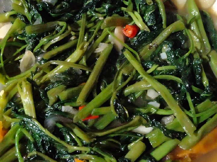 Langkah Mudah untuk Membuat Resep Cah kangkung saus tiram/ tumis kangkung yang Bisa Manjain Lidah Anti Ribet, Lezat Sekali