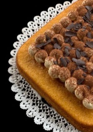 Foto di Torta di Patate Dolci, Cocco e Avena con Crema Tiramisù