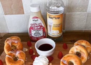 Easy Prepare Recipe SW White Chocolate Donuts 8syns  6 Donuts Delicious and Healthy Easy Prepare Recipe SW White Chocolate Donuts 8syns  6 Donuts Delicious and Healthy