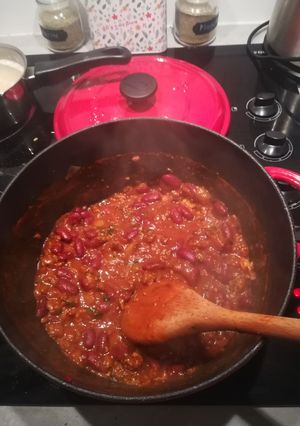 Une photo de Chili cône carne facile