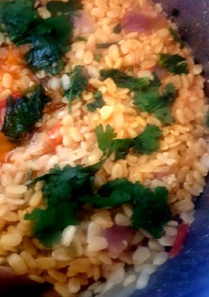 A picture of White lentil gram curry (Mash ki daal) ☺.