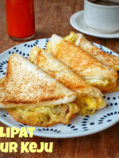 Foto resep Roti Lipat Telur Keju