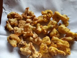 Crispy cauliflower pakoda