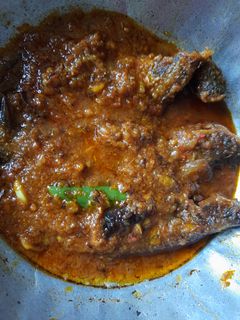পাবদা মাছের ঝাল (pabda maacher jhaal recipe in Bengali) রেসিপির প্রধান ছবি