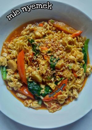 Foto resep Mie nyemek