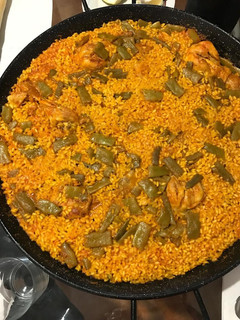 Una foto de Paella Valenciana