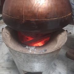 A picture of Degh chicken Indian style.