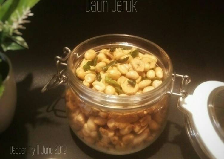 Kacang Bawang Daun Jeruk ala Verena