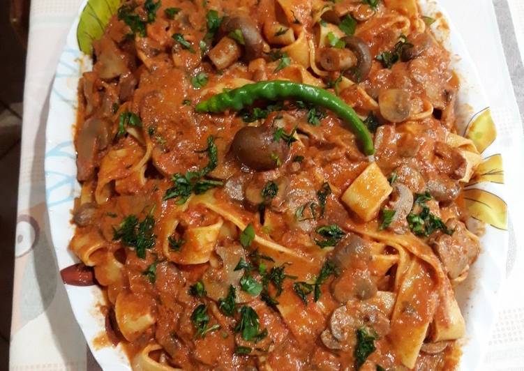 Pappardelle al fumè