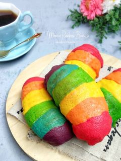 Foto resep Mexico Rainbow Bun. Roti Boy Pelangi (Eggless)