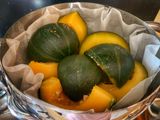 Zucca delica al vapore aromatizzata al rosmarino
