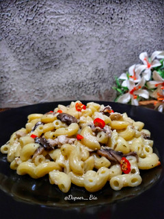 Foto resep Macaroni with Chicken, Champignon Mushroom and Black Pepper