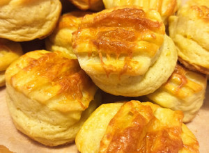A legegyszerűbb és legfinomabb, krumplis pogácsám recept fotója