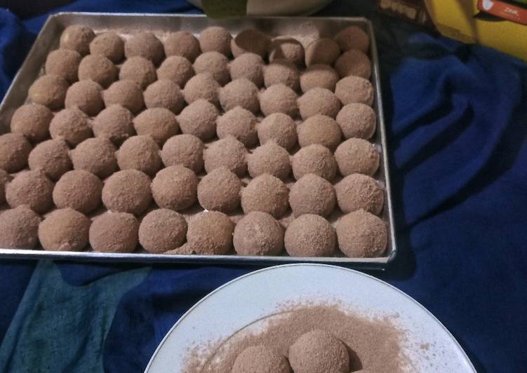 Siap Saji Kue  kering  dancow  coklat Nikmat Lezat