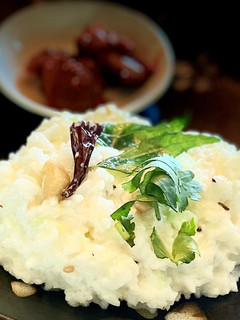 A picture of Dahi rice/ curd rice/ butti.