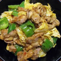 A picture of Stir-fried Pork & Cabbage.