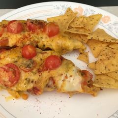A picture of French bread Pizza.