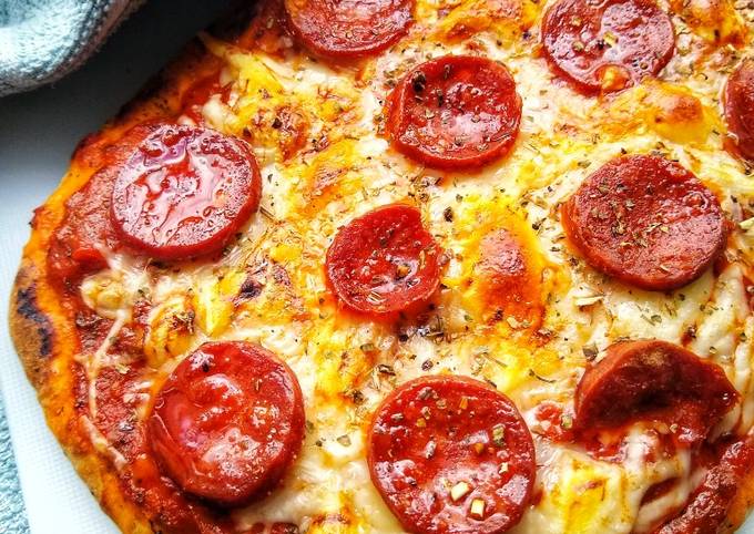 Recipe of Quick Naan Bread Pizza (Spicy Chorizo) 🍕