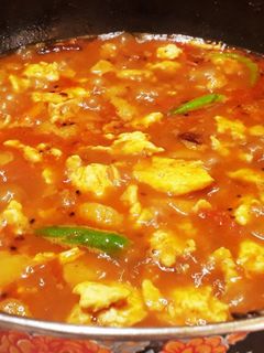 ডিম ভুজিয়ার কারী (Dim bhujiyar curry recipe in bengali) রেসিপির প্রধান ছবি