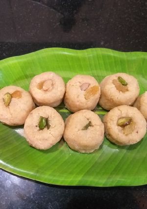 राघवदास लाडू (Raghavdas laddu recipe in marathi) रेसिपी चे मुख्य फोटो 