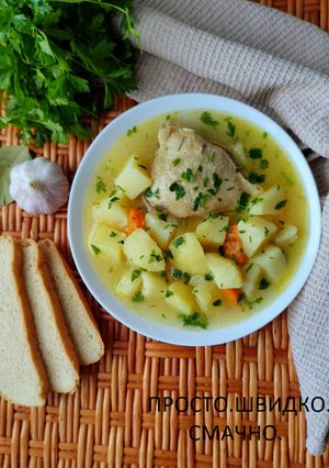 Фото Тушкована картопля з куркою.